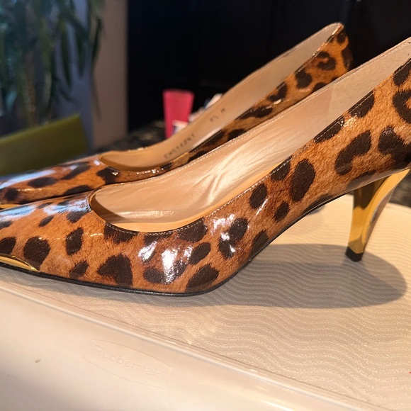 Stuart Weitzman Leopard Patent Heeled Pumps - Picture 11 of 11